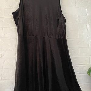 Reitmans Signature Velvet Skater Dress